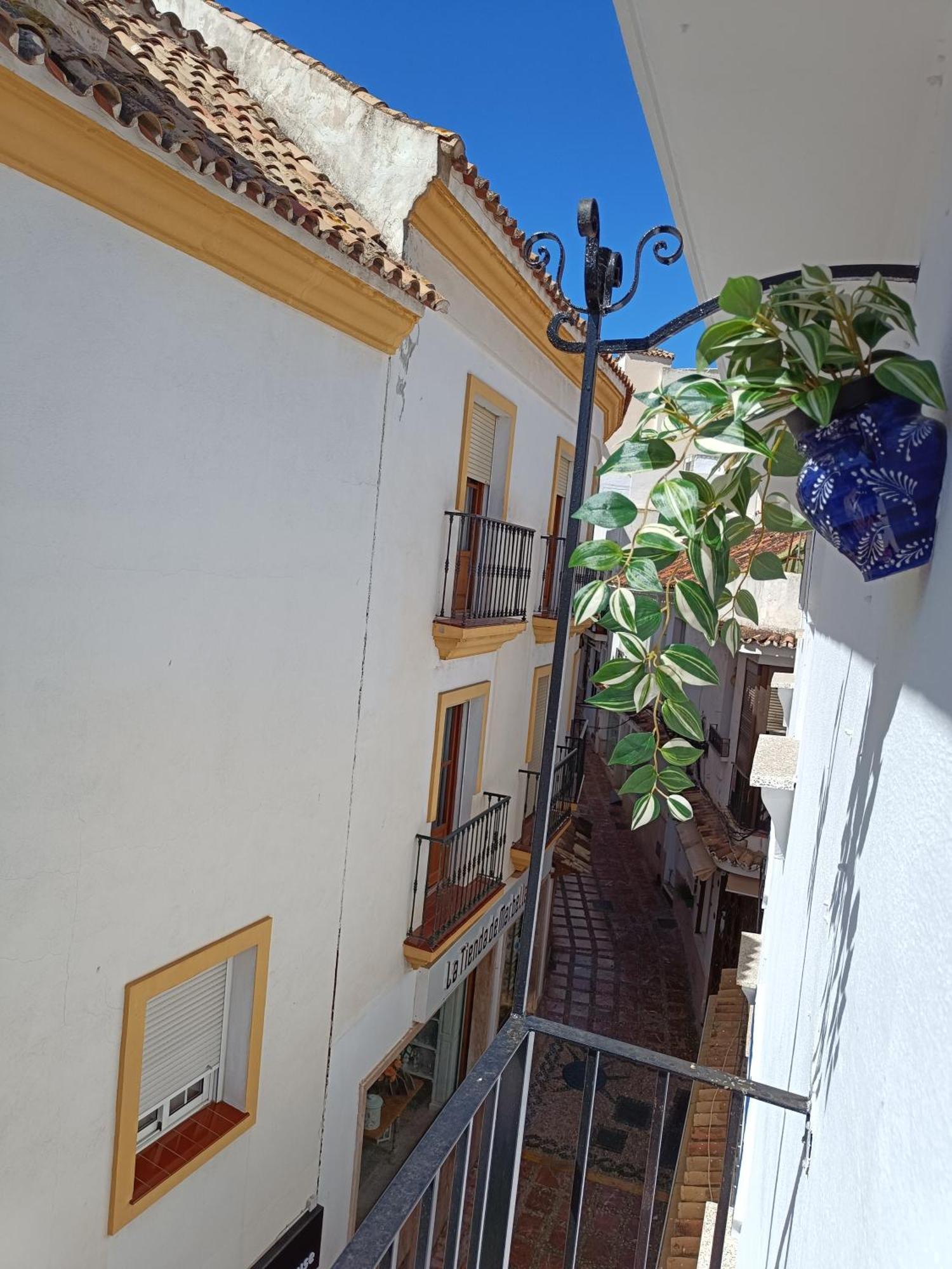 Alegre Apto. En Casco Historico Marbella Luaran gambar